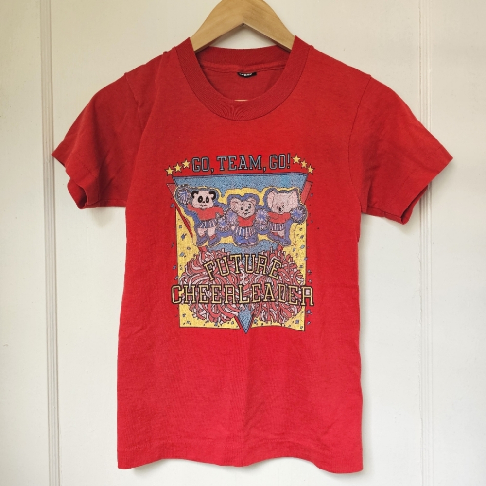 Vintage girls cheerleader shirt (14/16)